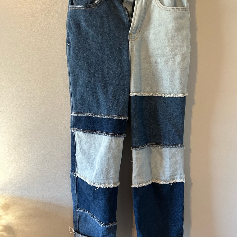 Jeans - Picture 2 of 2